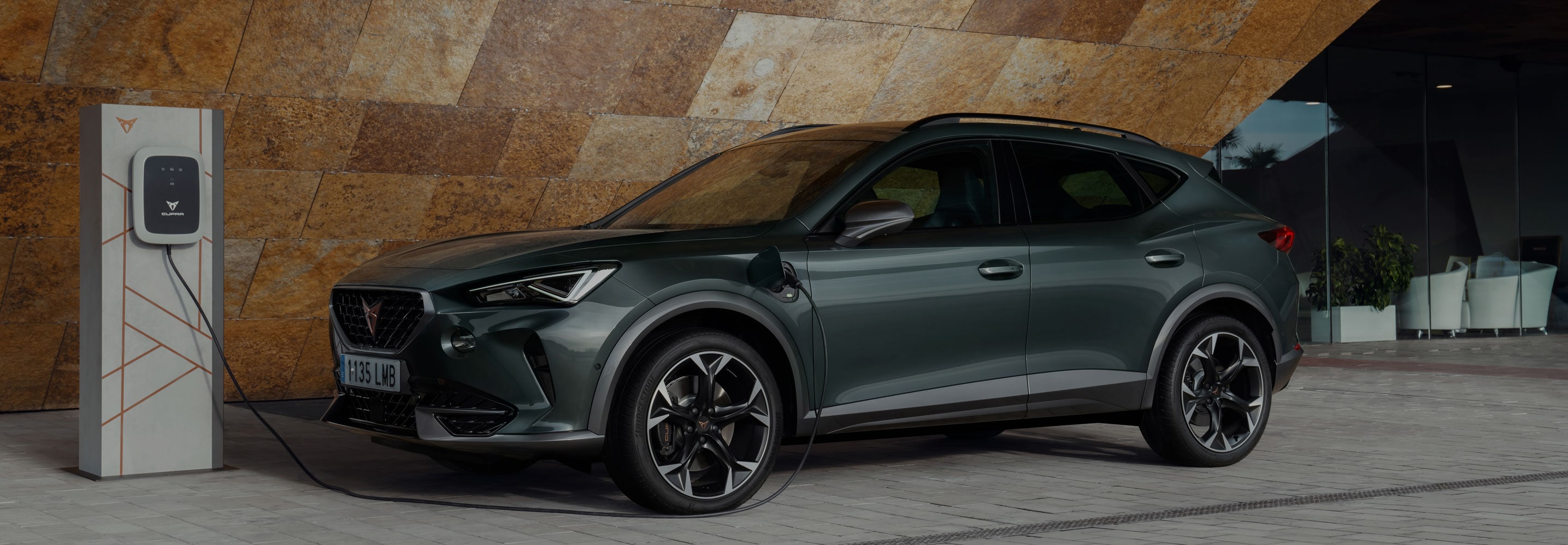 Cupra Formentor e-hybrid Dark Camouflage