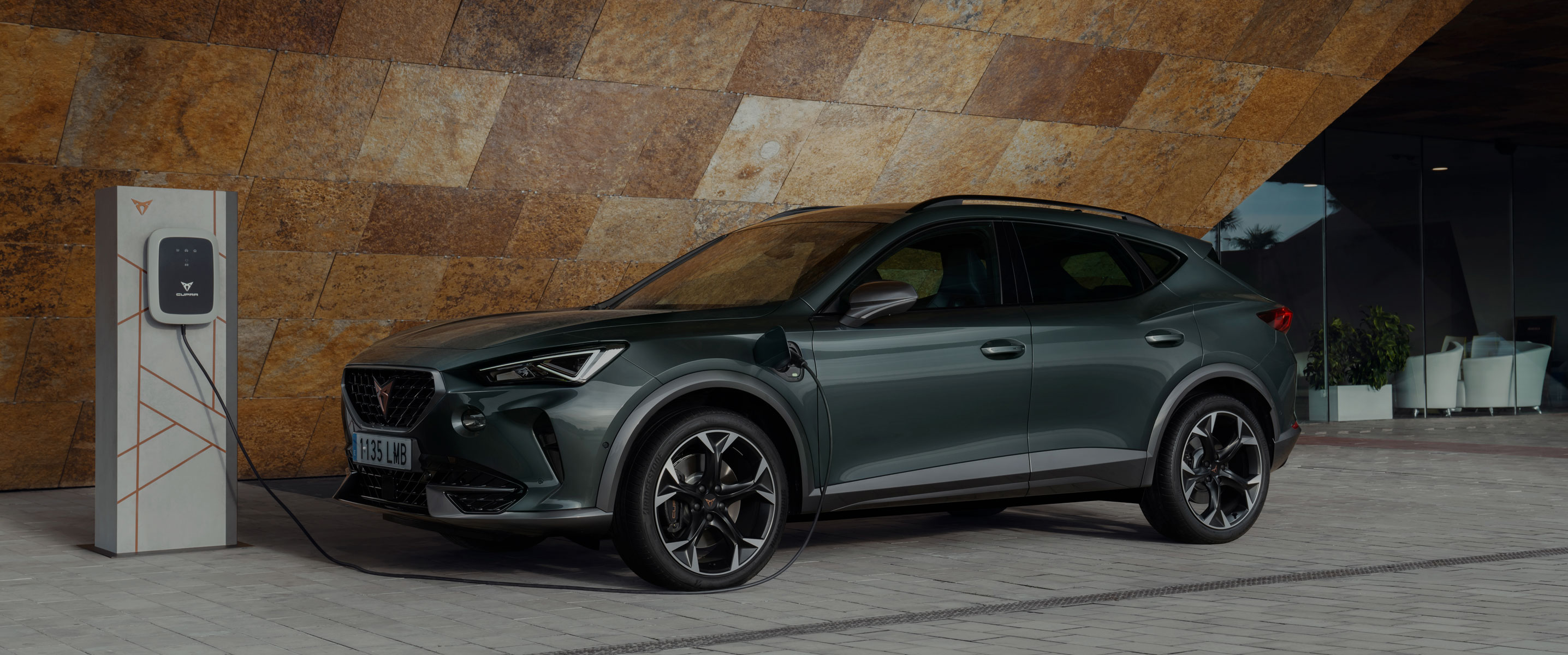 Cupra Formentor e-hybrid Dark Camouflage