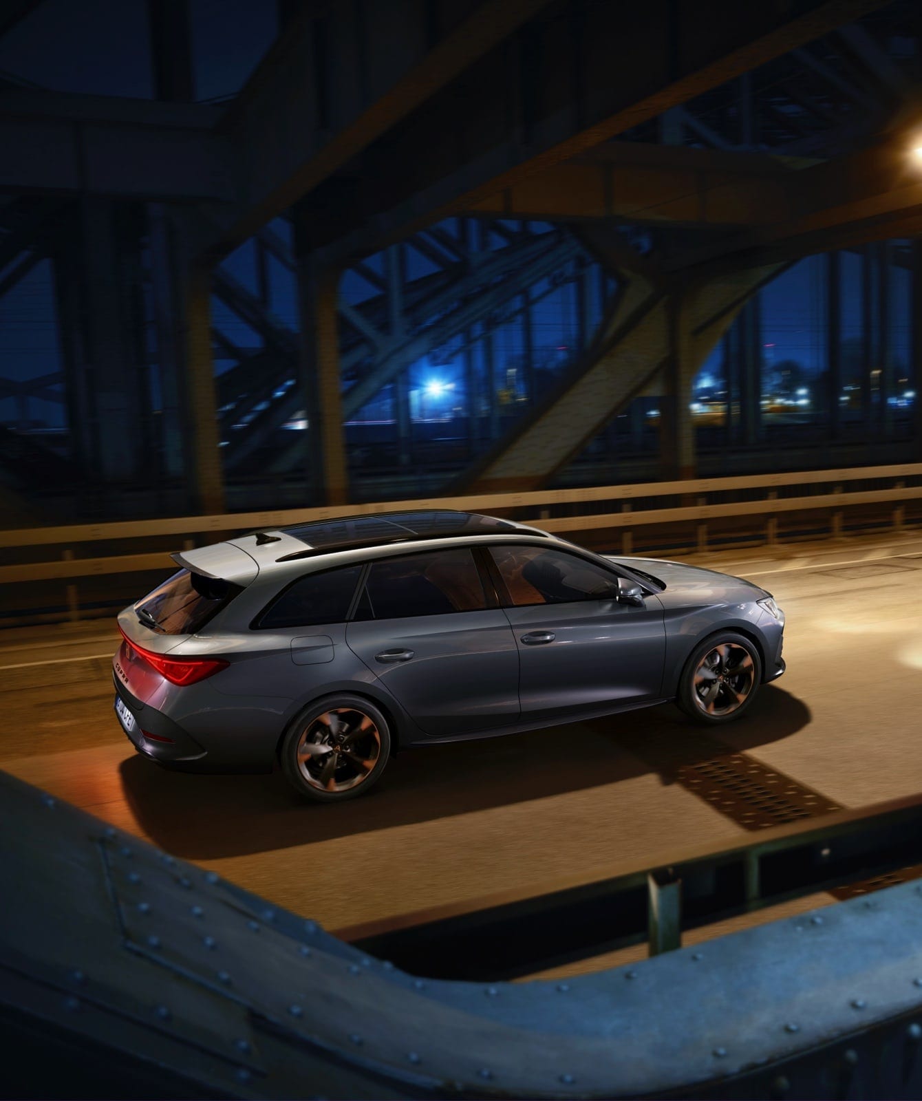 cupra-leon-sp-graphene-grey-colour-passing-bridge