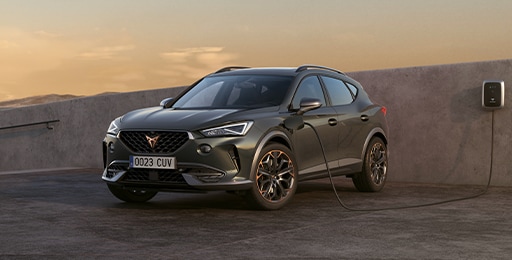 new-cupra-formentor-VZ-suv-coupe-petrol-engine-2.0-TSI-300-HP